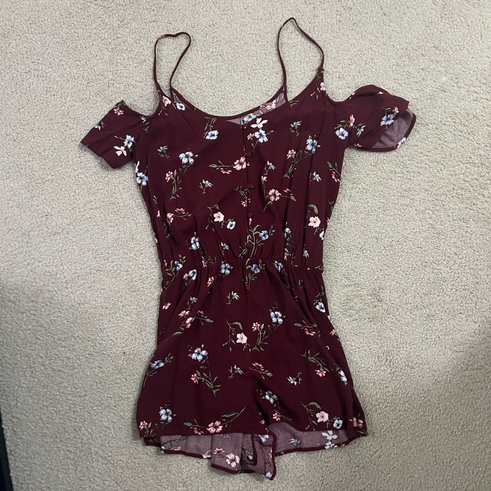 Floral burgundy romper from pacsun